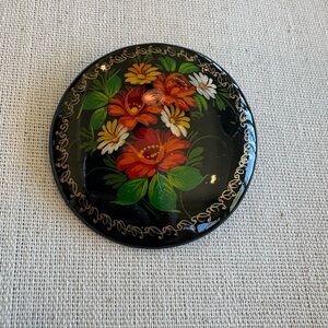 🎄$3 bundled Signed Floral Lacquered Round Brooch